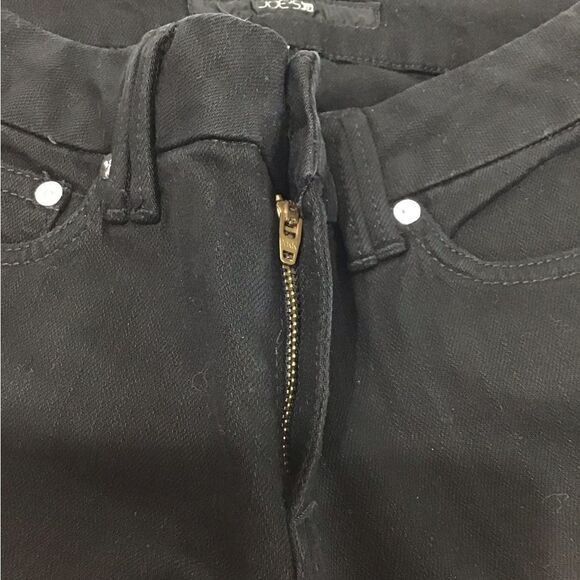 Joe’s Jeans Black Dark Wash Denim Jeans Honey Booty Fit Flare Leg - Picture 7 of 16